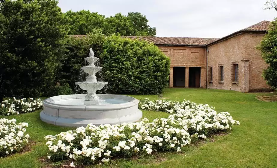 Why Choose Cast Marble Statues for Timeless Beauty?