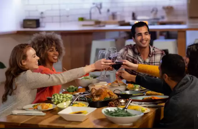 Reliable Catering Service for Birthday Party Feasts Delivered Fresh