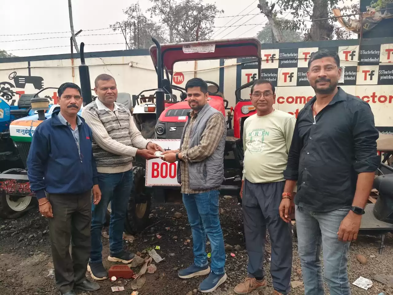 Used Tractor That Still Earns Its Keep: A Ground-Level Look from the Field