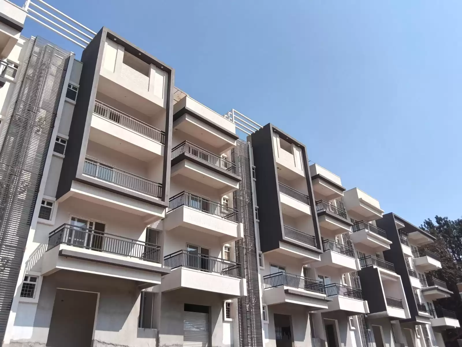 Luxury Apartments 2 & 3BHK For Sale in K Narayanpura