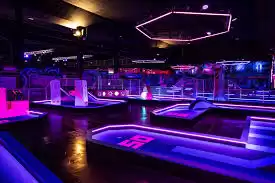  Electric Thrill – Adventure Golf in East Kilbride Experience Like No Other