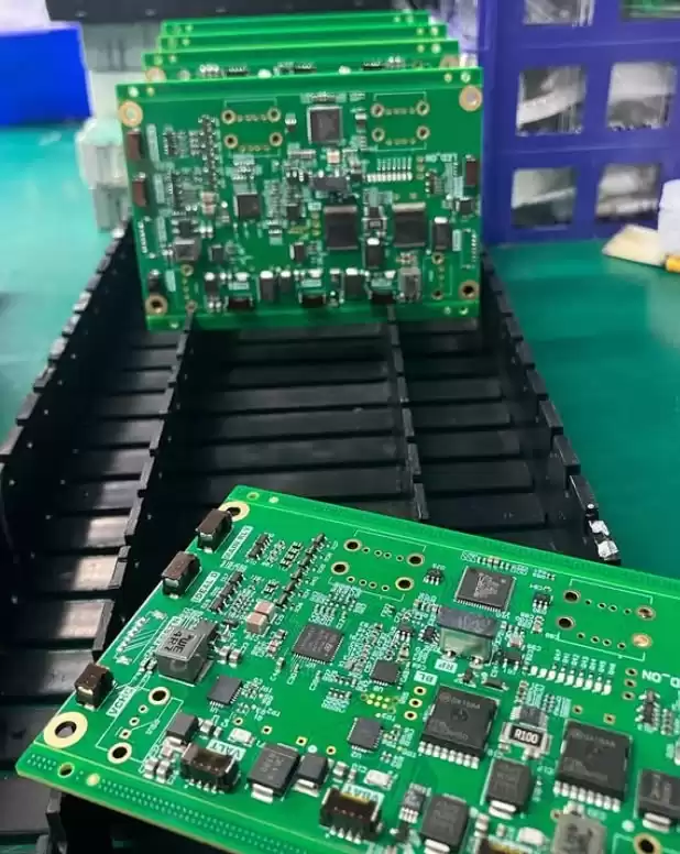 High-Quality PCB Boards Manufacturer in India - FineTrak