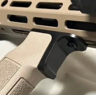 M-LOK Firearm Leverage Device