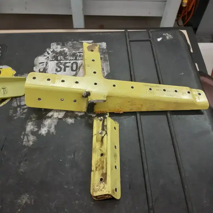 Experienced Aircraft Structural Mechanic for Bell Helicopter Repairs