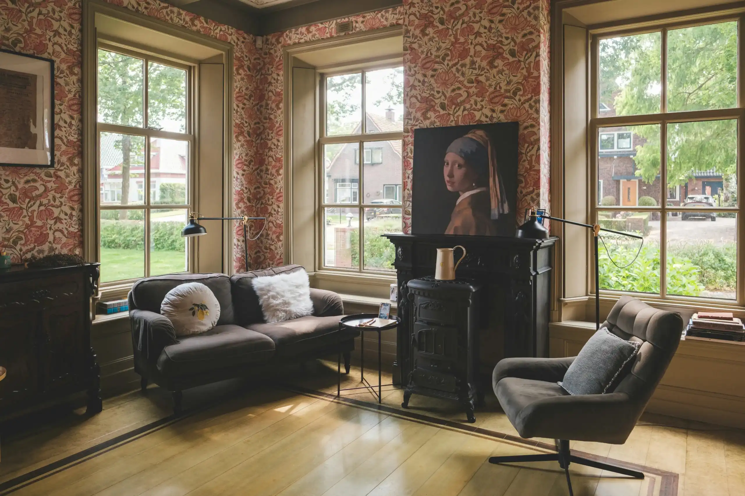 Why Choose a Commercial Painter Near Me Alvarado?