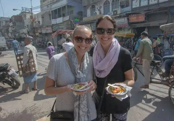 Food Tour Delhi: Discover Authentic Indian Flavors