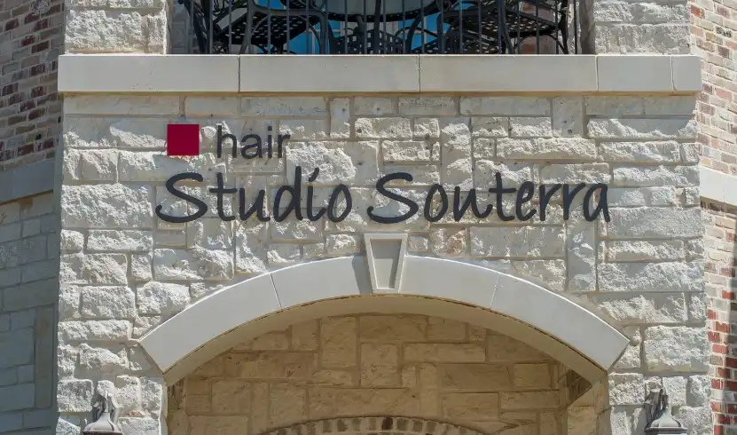 3-Dimensional Letters & Logos