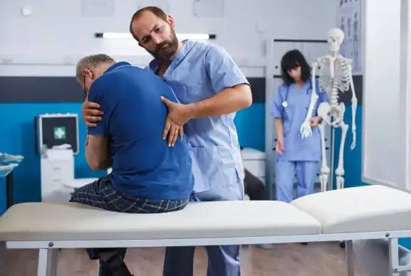 Crush Persistent Back Aches with a Back Pain Chiropractor in Minnetonka