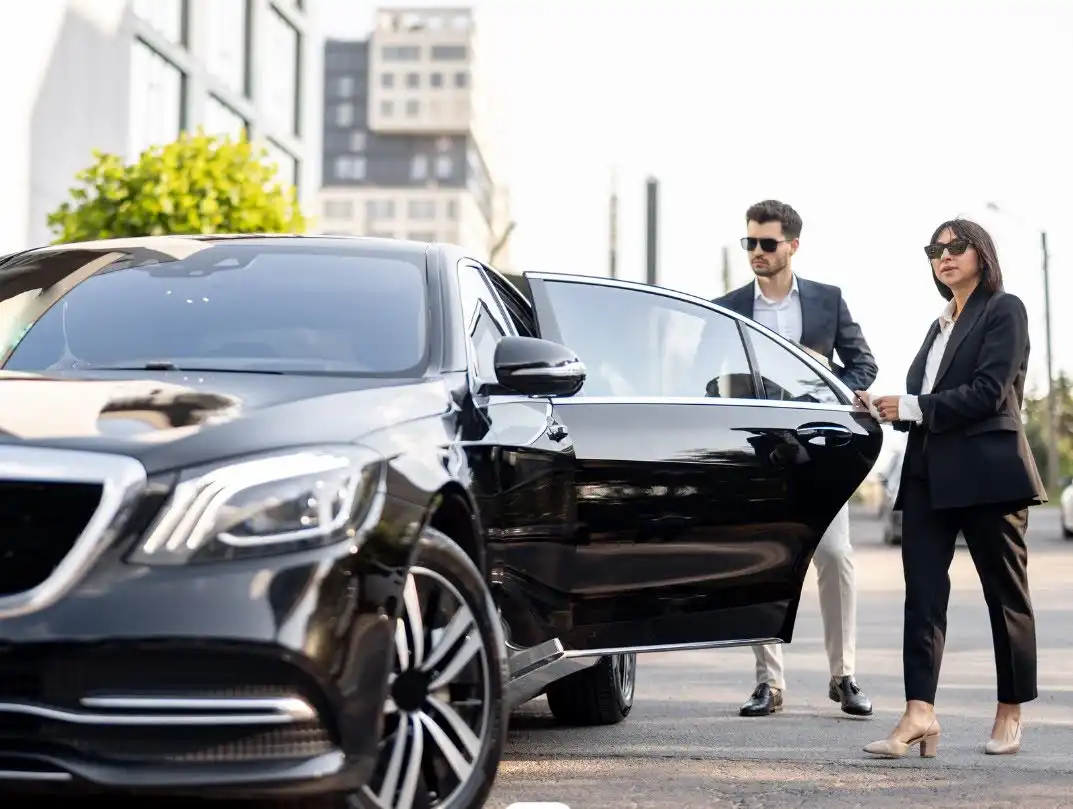 Home New | Limo Service Los Angeles at Paramount Limo