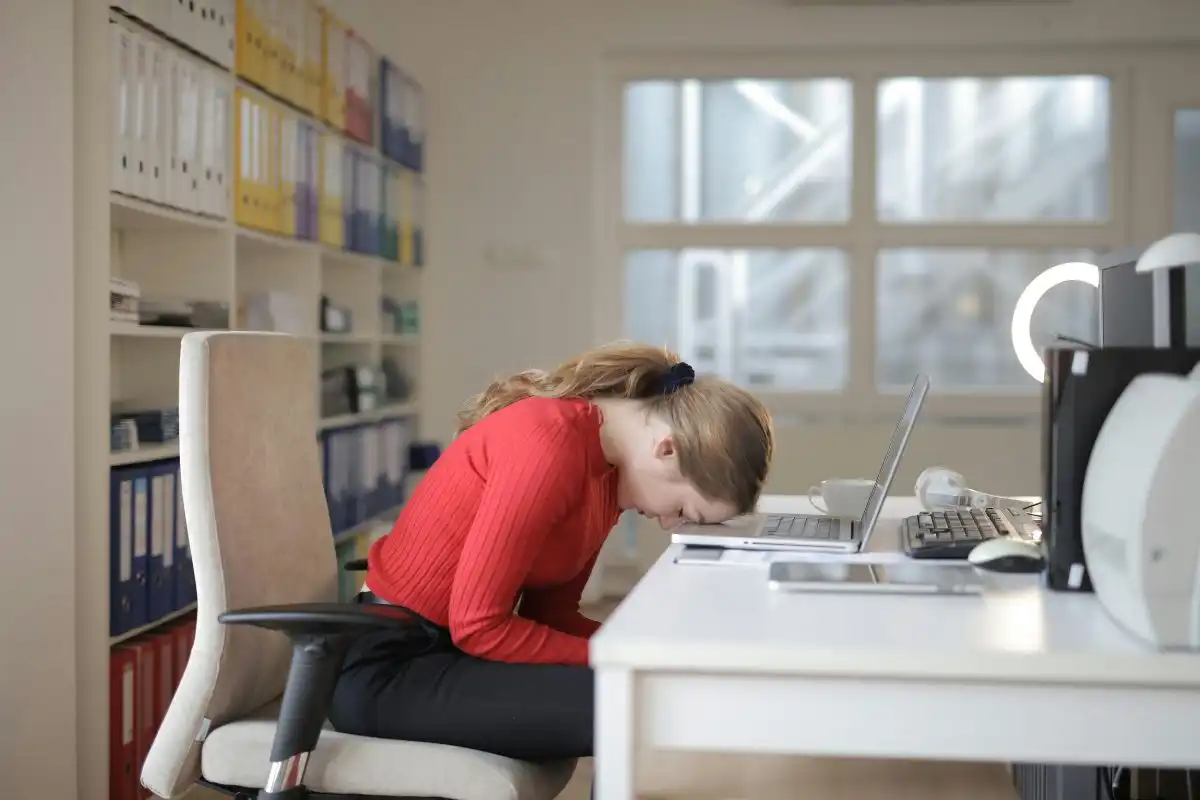 Constant Feeling of Tiredness? Find Out What’s Behind It